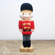 Load image into Gallery viewer, nutcracker