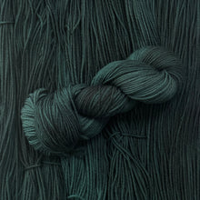 Load image into Gallery viewer, British Racing Green
