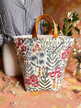 Load image into Gallery viewer, Hope Basket Wildflower