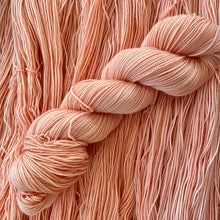 Load image into Gallery viewer, Peach Bellini