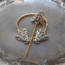 Load image into Gallery viewer, Honeybee Penannular Brooch
