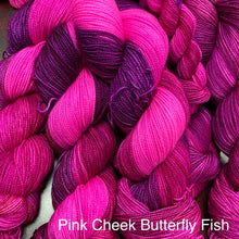 Load image into Gallery viewer, Pink Cheeky Butterfly Fish
