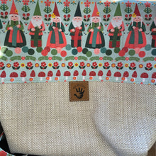 Load image into Gallery viewer, Knitting Gnome B Zipper Bag