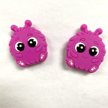 Load image into Gallery viewer, Cute Alien Pink