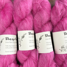 Load image into Gallery viewer, bleeding heart