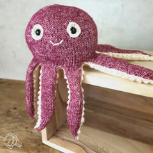 Load image into Gallery viewer, olivia octopus knit