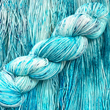 Load image into Gallery viewer, Silky Ewe Merino Silk