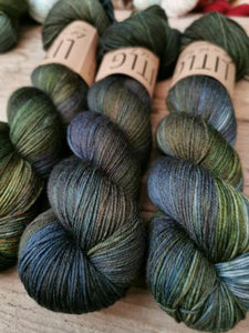 Woolly Worsted - Woolen Spun - Life in the Long Grass