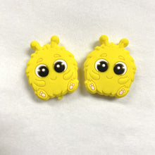 Load image into Gallery viewer, Cute Alien Yellow