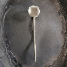 Load image into Gallery viewer, Midcentury Modern Circle Stick
