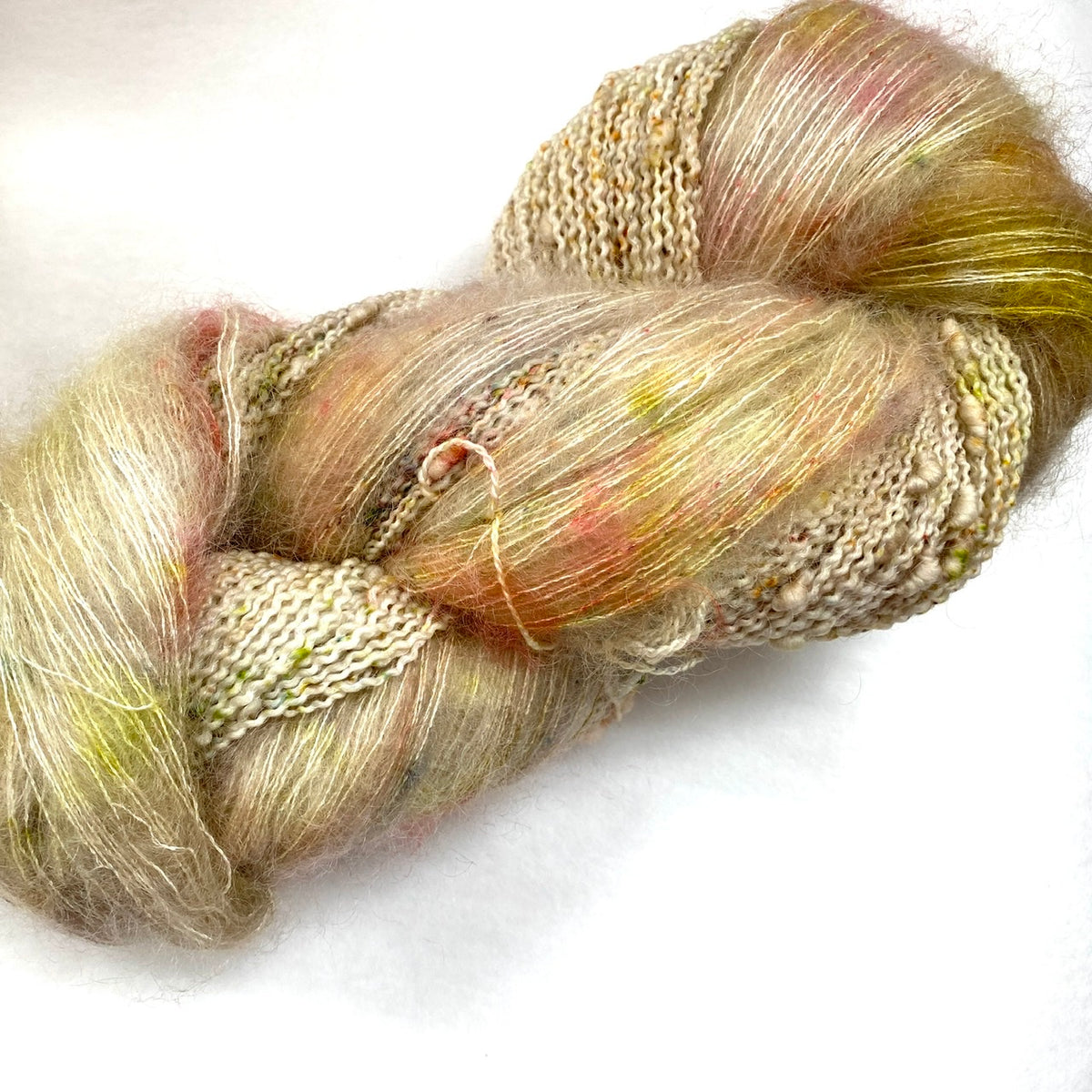 Lumpy Wool Lumpy Bumpy Fuzzy Bundles Mo Slub – The Yarn Club, Inc