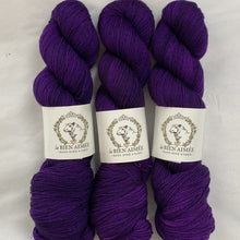 Load image into Gallery viewer, The flying knitter