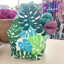 Load image into Gallery viewer, Monstera Leaf Arm Bag