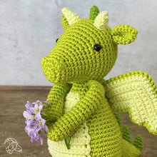 Load image into Gallery viewer, Doris Dragon crochet