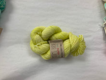 Load image into Gallery viewer, Lemongrass